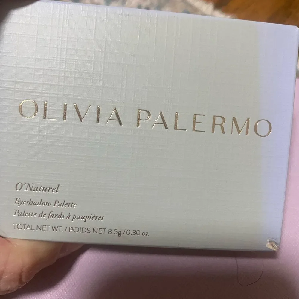 OLIVIA PALERMO O'NATUREL Eyeshadow Palette - Gold, Blue, Brown, Pink